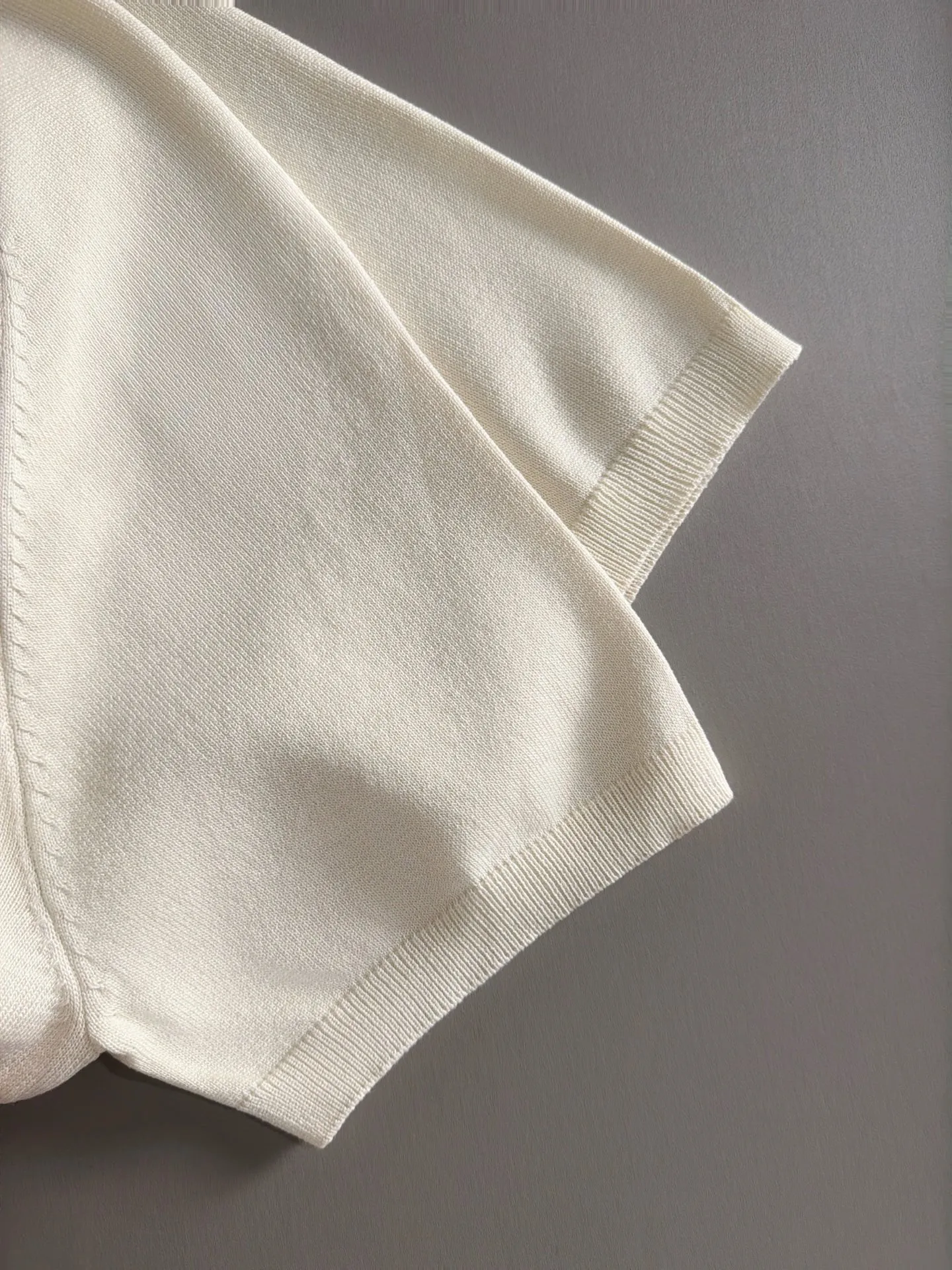 Quality 26ss New Arrival T ， ， T ， ， ！ 。 Size：M 3XL